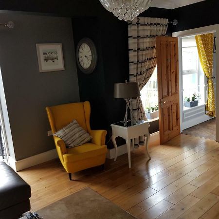 Highfield House Bed And Breakfast Collinstown Collinstown  Bagian luar foto