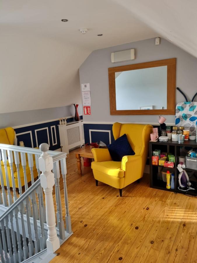 Highfield House Bed And Breakfast Collinstown Collinstown  Bagian luar foto