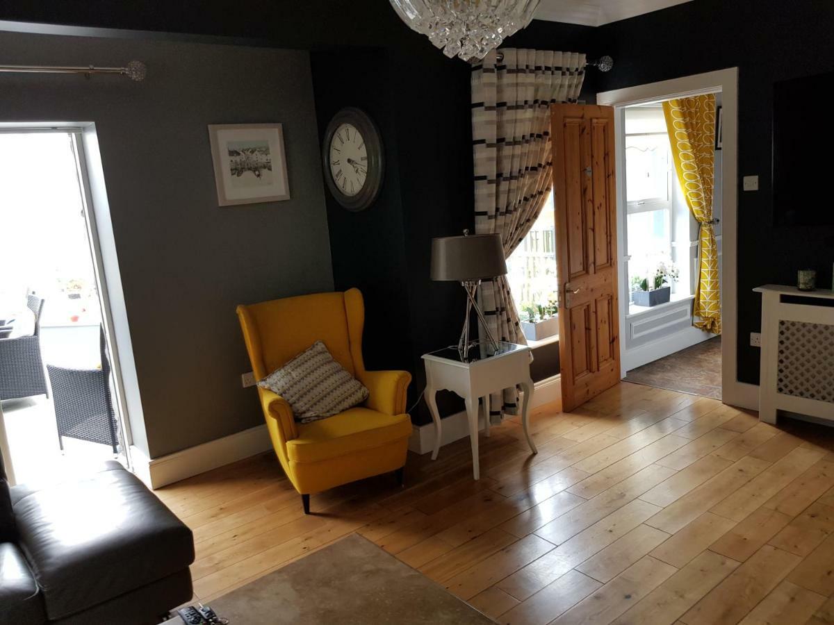 Highfield House Bed And Breakfast Collinstown Collinstown  Bagian luar foto